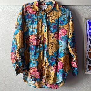 Vintage mixed media 100% silk long sleeve button down blouse by Capezio